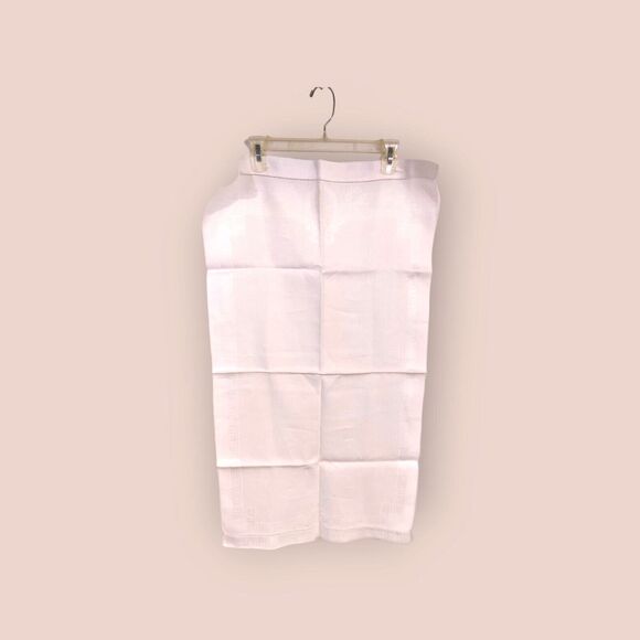 Vintage White Hand Towels w/ Border Motifs Excellent Condition (Set of 3) 20x36" - Picture 5 of 16